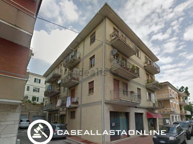 Appartamento in vendita a Porta Pesa, Marche