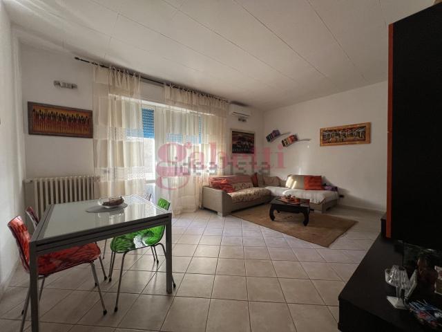 Appartamento in vendita a Collesalvetti, Toscana