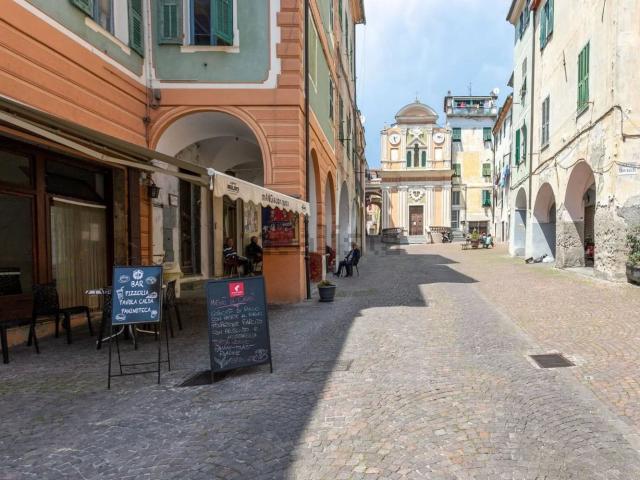 Appartamento in vendita a Camporosso, Liguria