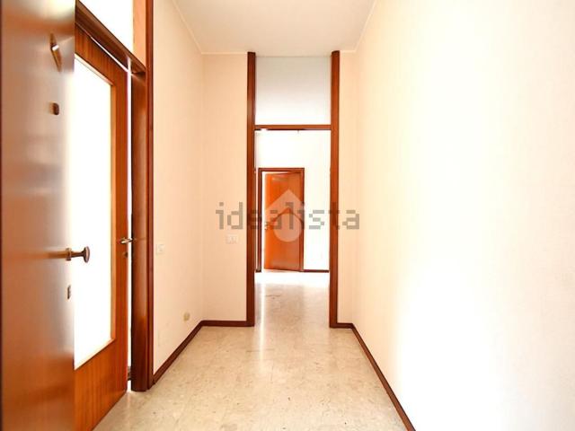 Appartamento in vendita a San Bartolomeo, Como