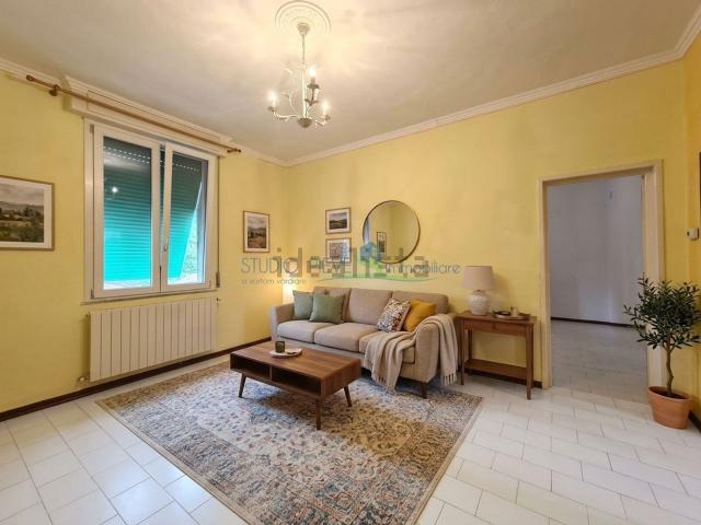 Appartamento in vendita a Castellare, Pescia