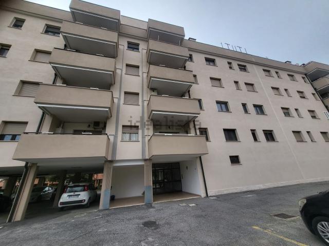 Appartamento in vendita a Monterotondo Scalo, Roma Capitale