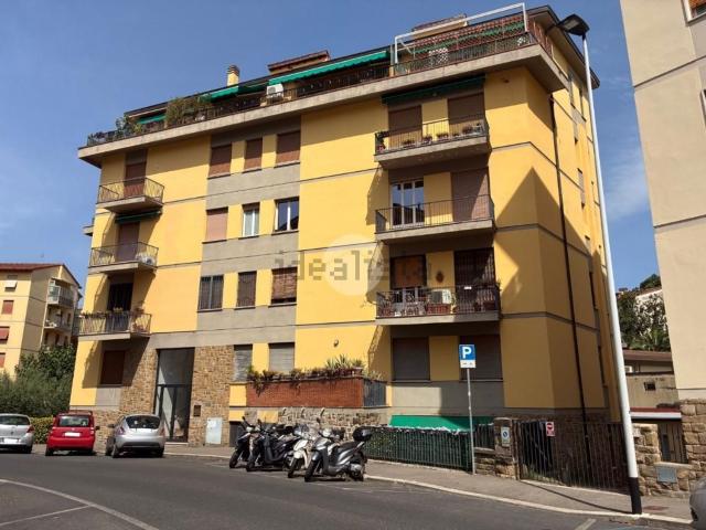 Appartamento in vendita a Quartiere 2, Firenze