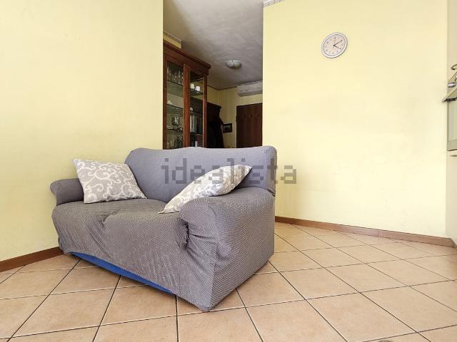 Appartamento in vendita a Lonato, Lombardia