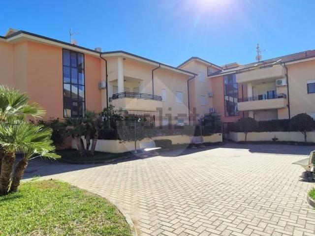 Appartamento in vendita a Calabria, Vibo Valentia
