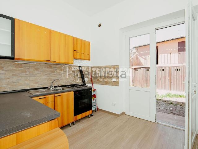 Appartamento in vendita a Robbio, Lombardia
