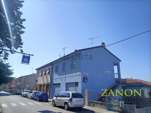 Appartamento in vendita a Monfalcone, Friuli-Venezia Giulia