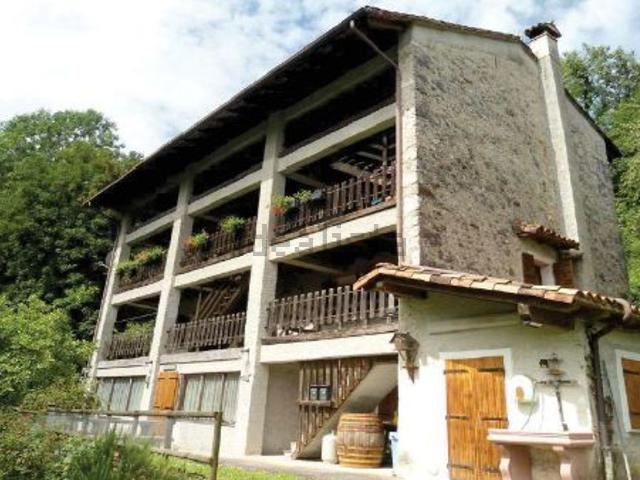 Appartamento in vendita a Frisanco, Friuli-Venezia Giulia
