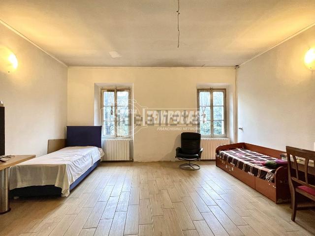 Appartamento in vendita a Sovico, Lombardia