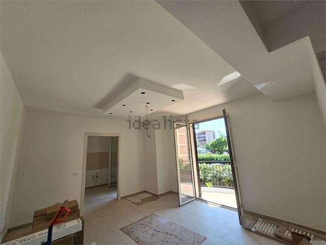 Appartamento in vendita a Acireale, Catania