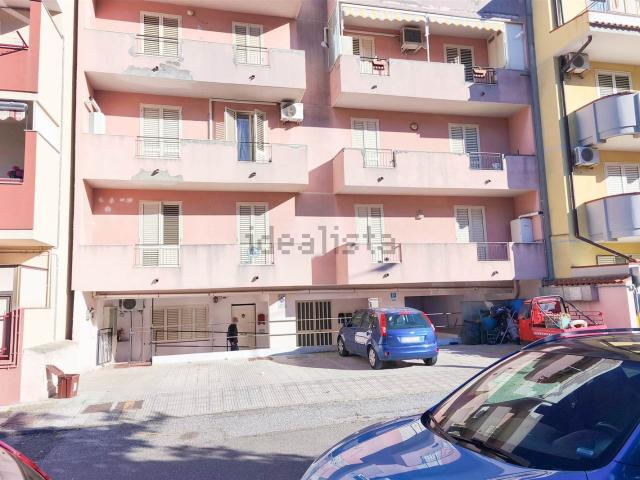 Appartamento in vendita a Quartiere Davì, Alì Terme