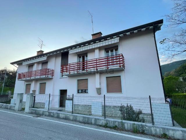 Appartamento in vendita a Forgaria Nel Friuli, Friuli-Venezia Giulia