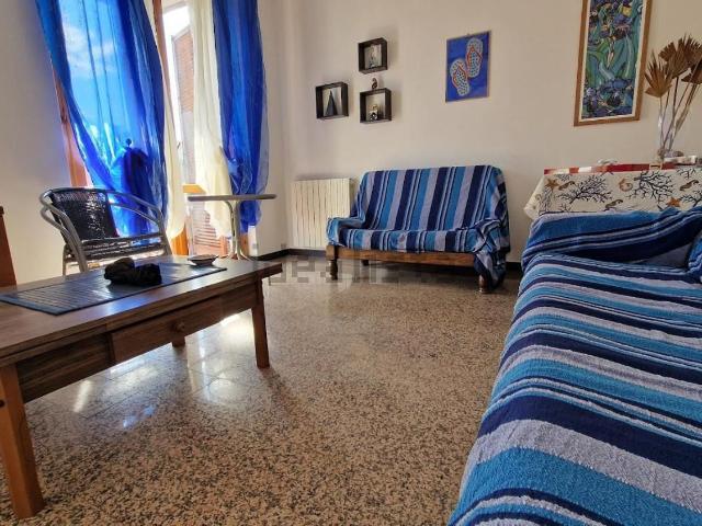 Appartamento in vendita a Marina di Carrara, Carrara