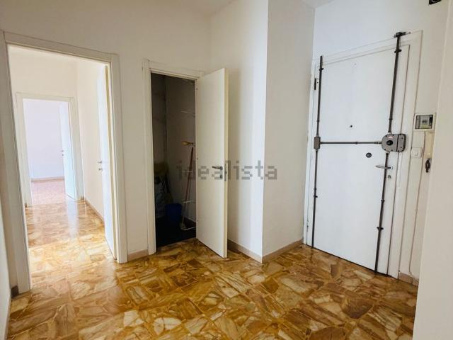 Appartamento in vendita a San Carlo, Marina Di Massa