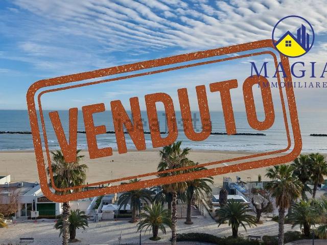 Appartamento in vendita a Mare, Marche