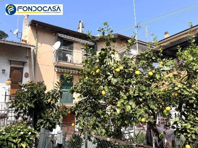Appartamento in vendita a Luceto, Albisola Superiore