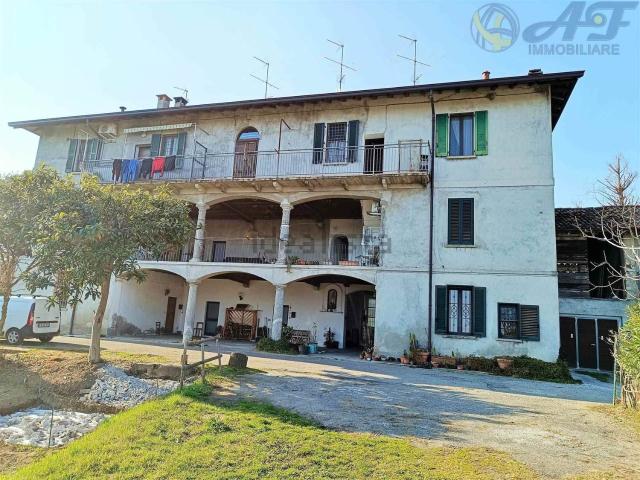 Appartamento in vendita a Orsenigo, Lombardia