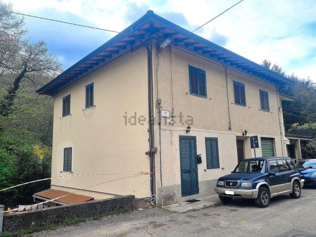 Appartamento in vendita a Pistoia, Toscana