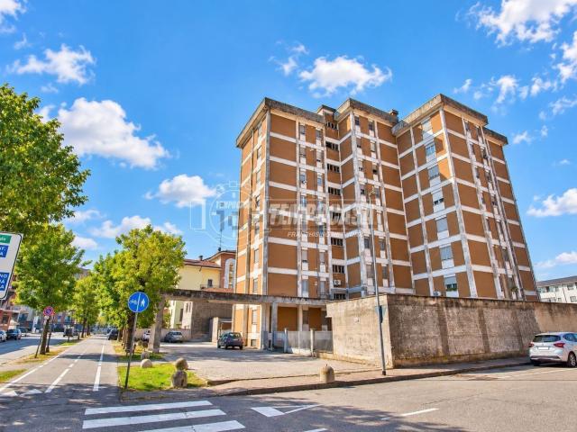 Appartamento in vendita a Porta Casale, Vercelli