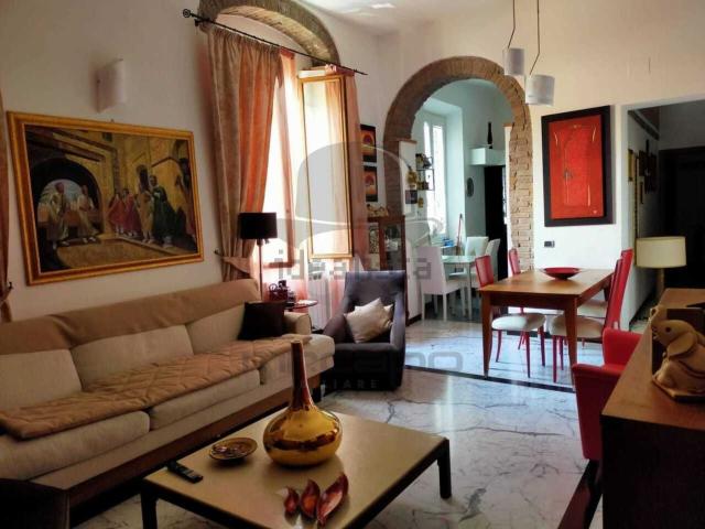 Appartamento in vendita a Sorgnano, Carrara