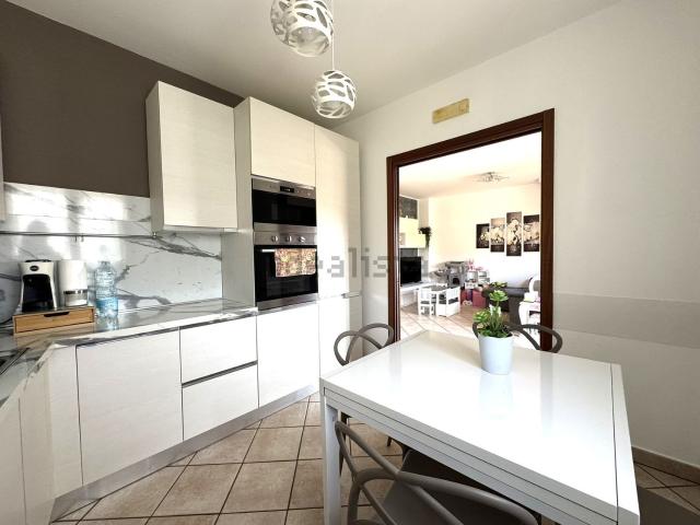 Appartamento in vendita a Trecastelli, Marche