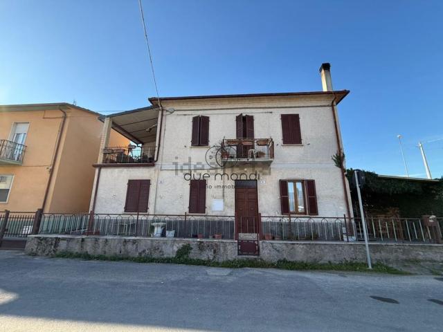 Appartamento in vendita a San Venanzo, Spoleto