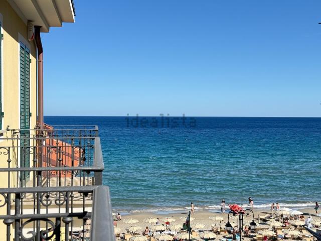 Appartamento in vendita a Alassio, Liguria