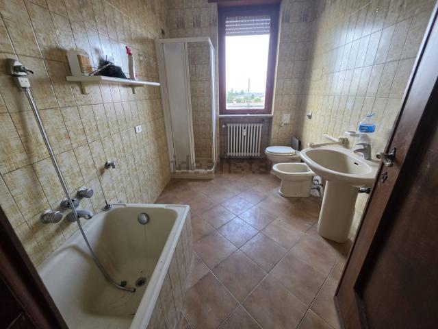 Appartamento in vendita a Carpaneto Piacentino, Piacenza