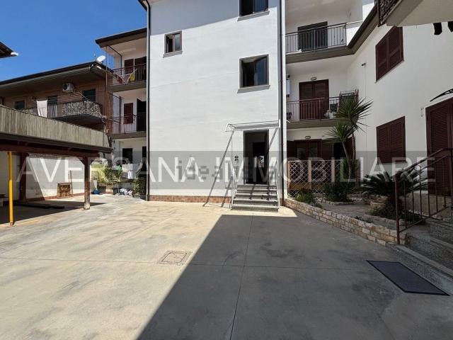 Appartamento in vendita a Villa Di Briano, Campania