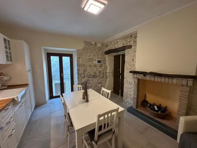 Appartamento in vendita a Abbateggio, Abruzzo