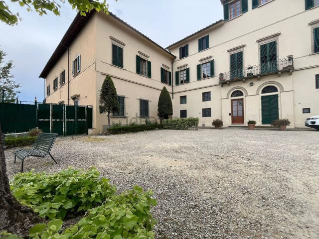 Appartamento in vendita a Quartiere 3, Firenze