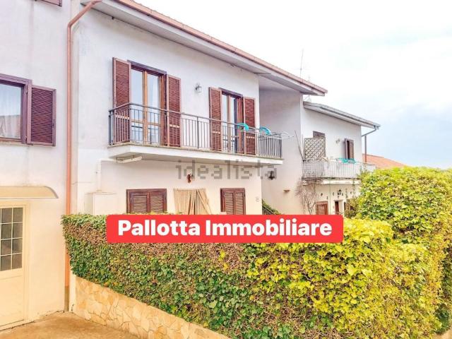 Appartamento in vendita a Valentano, Lazio