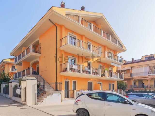 Appartamento in vendita a Silvi, Abruzzo