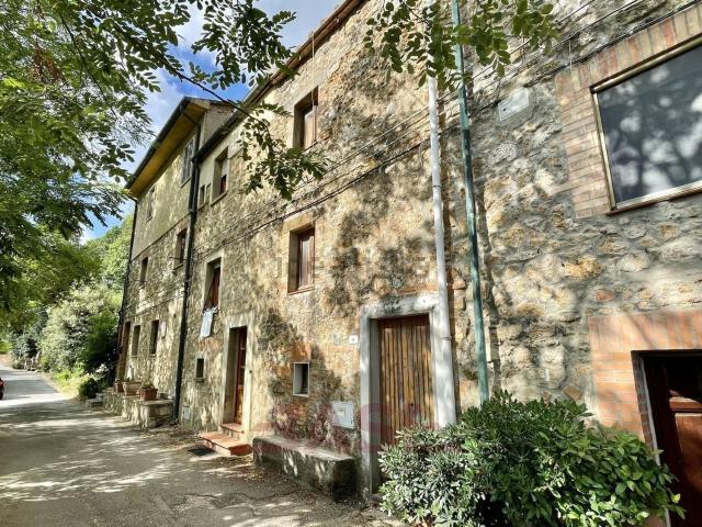Appartamento in vendita a Montecatini Val Di Cecina, Toscana
