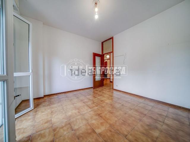 Appartamento in vendita a Turbigo, Milano