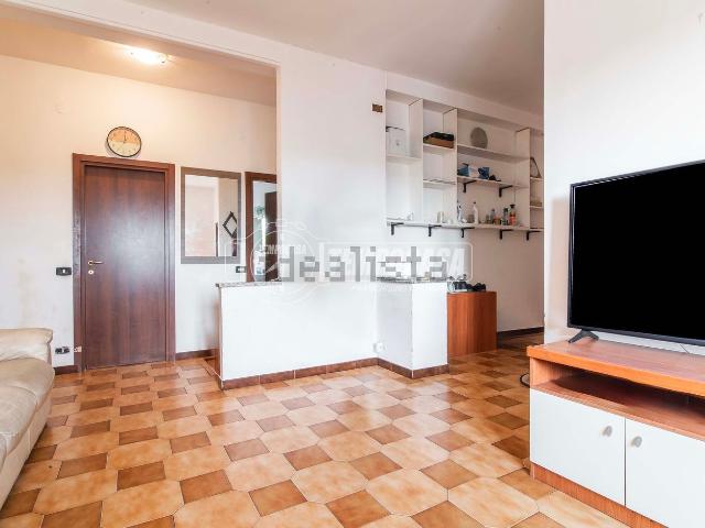 Appartamento in vendita a Villa Guardia, Como