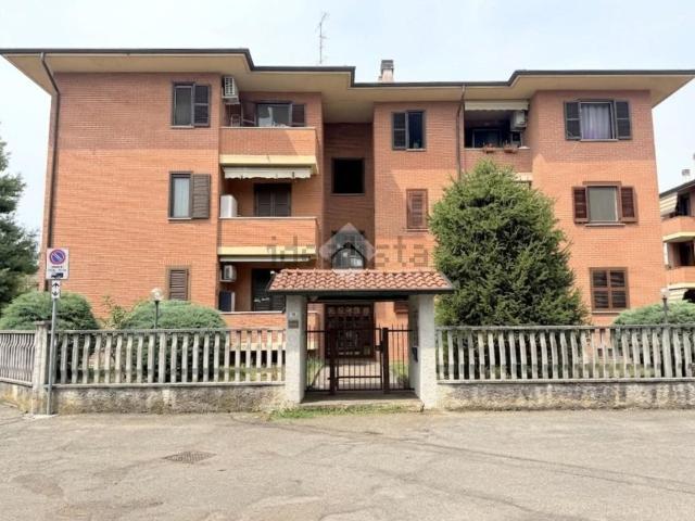 Appartamento in vendita a Villaggio Ina Casa, Cesate