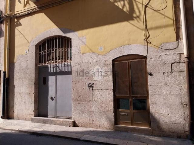 Appartamento in vendita a Centro, Barletta