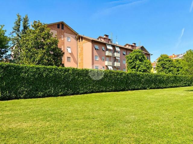 Appartamento in vendita a Cernusco Sul Naviglio, Lombardia