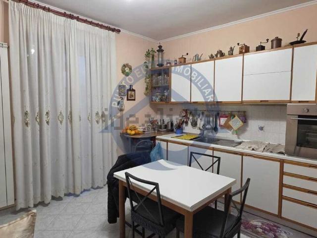 Appartamento in vendita a Paratina, Campania