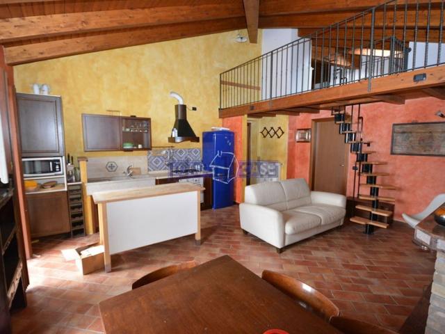 Appartamento in vendita a Osnago, Colombaio