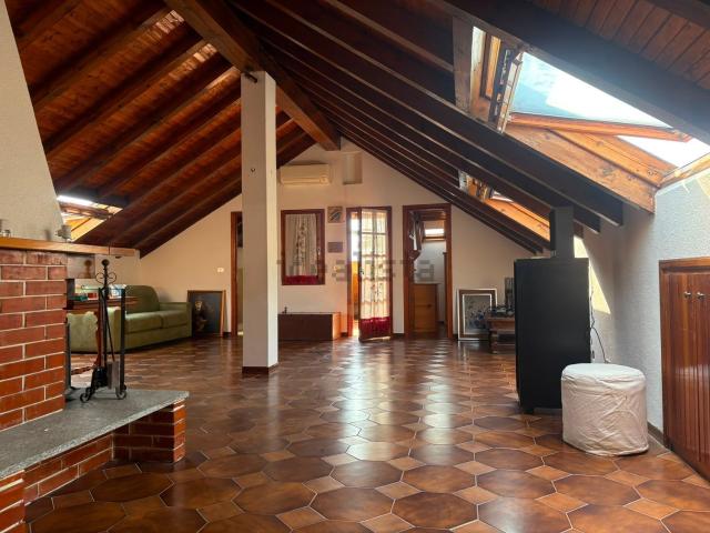 Appartamento in vendita a Ventimiglia, Liguria