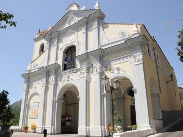 Appartamento in vendita a Vietri Sul Mare, Campania