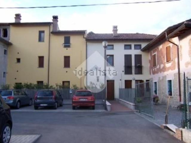 Appartamento in vendita a Traversetolo, Reggio Emilia