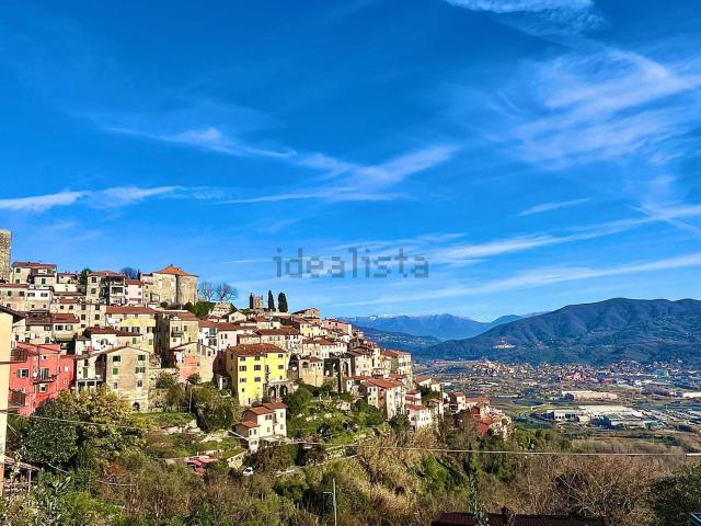 Appartamento in vendita a Vezzano Inferiore, Vezzano Ligure