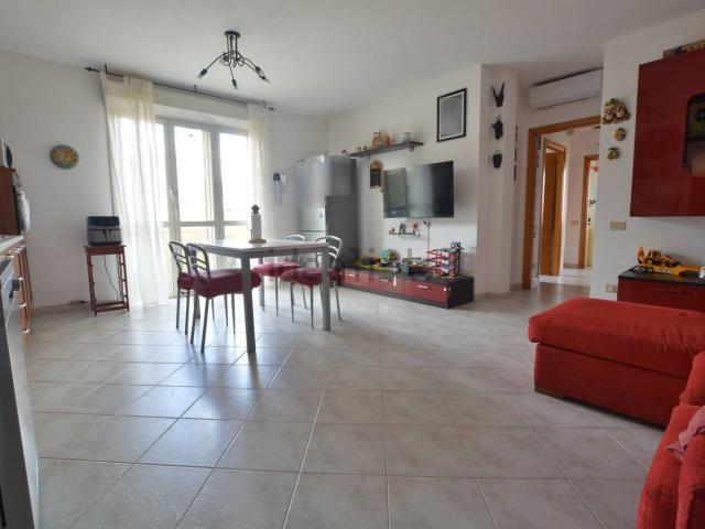 Appartamento in vendita a Capoterra, Sardigna/Sardegna