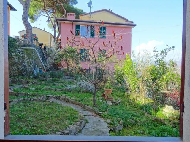 Appartamento in vendita a Camogli, Liguria