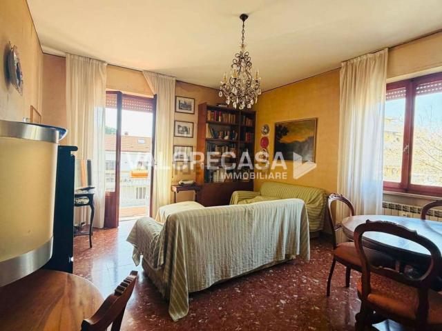 Appartamento in vendita a Marina di Carrara, Carrara