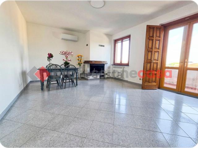 Appartamento in vendita a Collesalvetti, Livorno