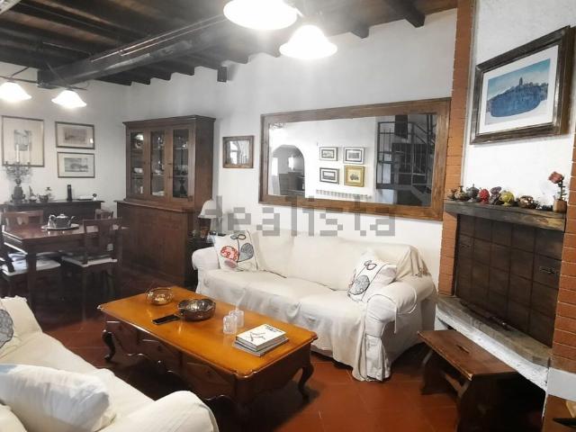 Appartamento in vendita a Ronciglione, Lazio